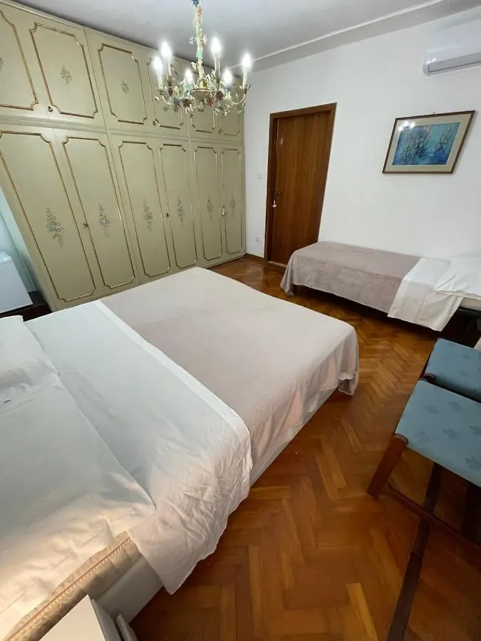 King'S Garden Hotel Venice Guest house